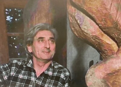 Jes&uacute;s ECHEVARRIA dans sa salle d'exposition