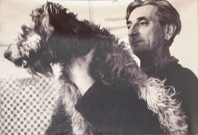 Jes&uacute;s ECHEVARRIA : le Sculpteur Basque avec un de ses animaux.