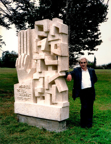 Jesús près de "L'Hommage à Ravel"